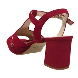 2001 Rouge velours 80500